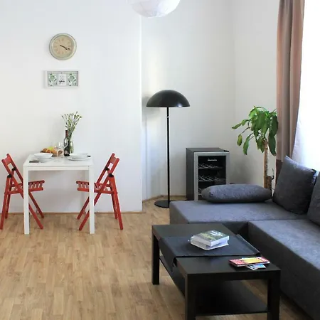 Mala Strana Apartment Prague